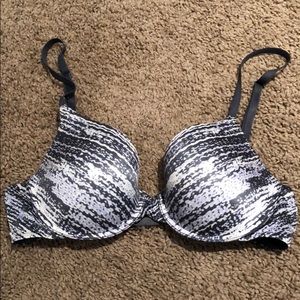 VS Uplift Semi Demi Bra